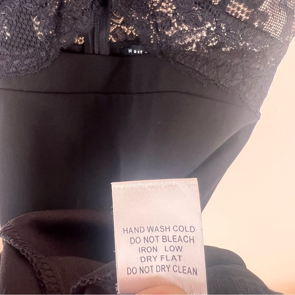 NWOT 🥀 Women's Black Lace Mini Dress Haute Monde - Picture 11 of 12